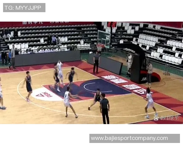 朱正首秀对位五星高中生5投0中却罚球全中贡献4分2板4助