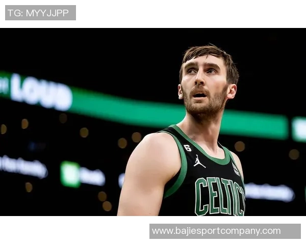 本赛季防守表现最佳的10位球员科内特领衔戈贝尔紧随其后